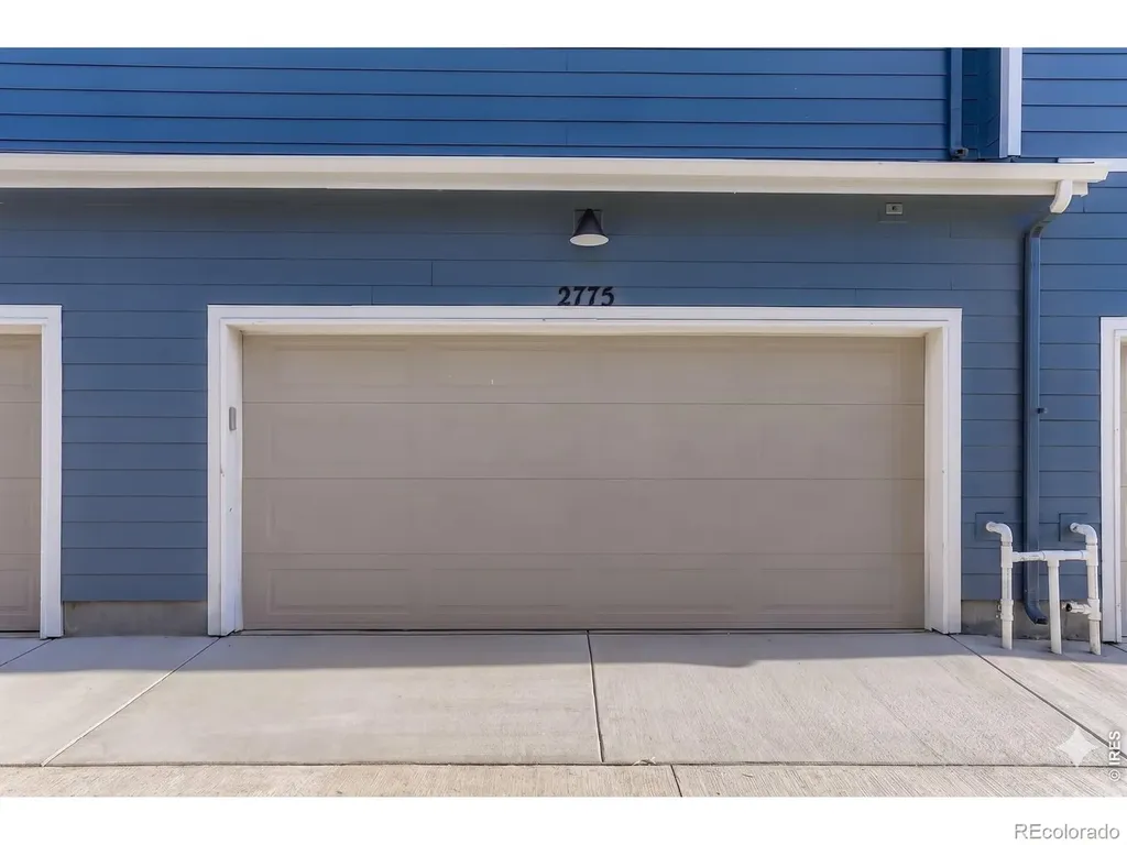 2819 Bear Springs Circle Longmont CO 80503