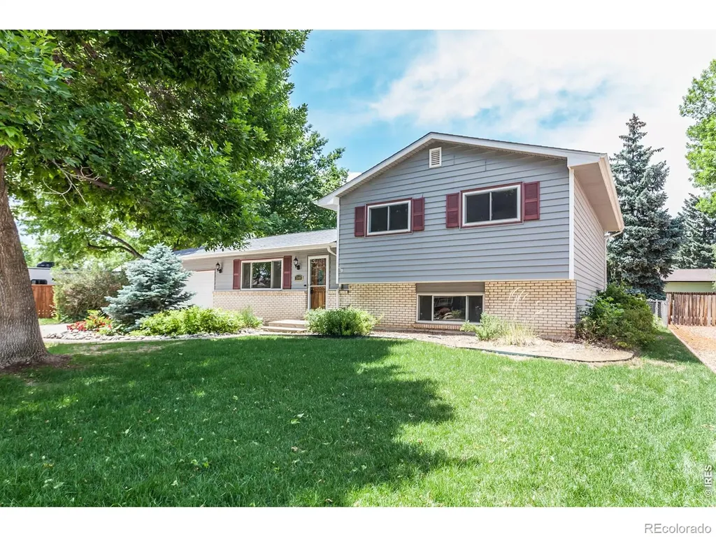 2549 Newport Drive Fort Collins CO 80526