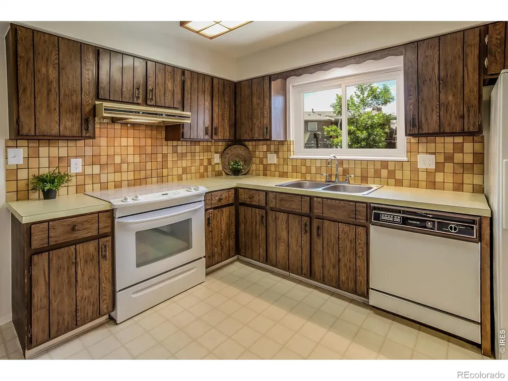 2549 Newport Drive Fort Collins CO 80526