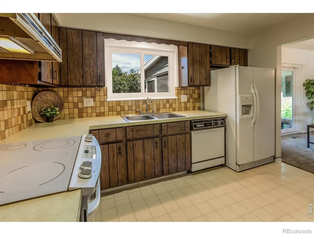 2549 Newport Drive Fort Collins CO 80526