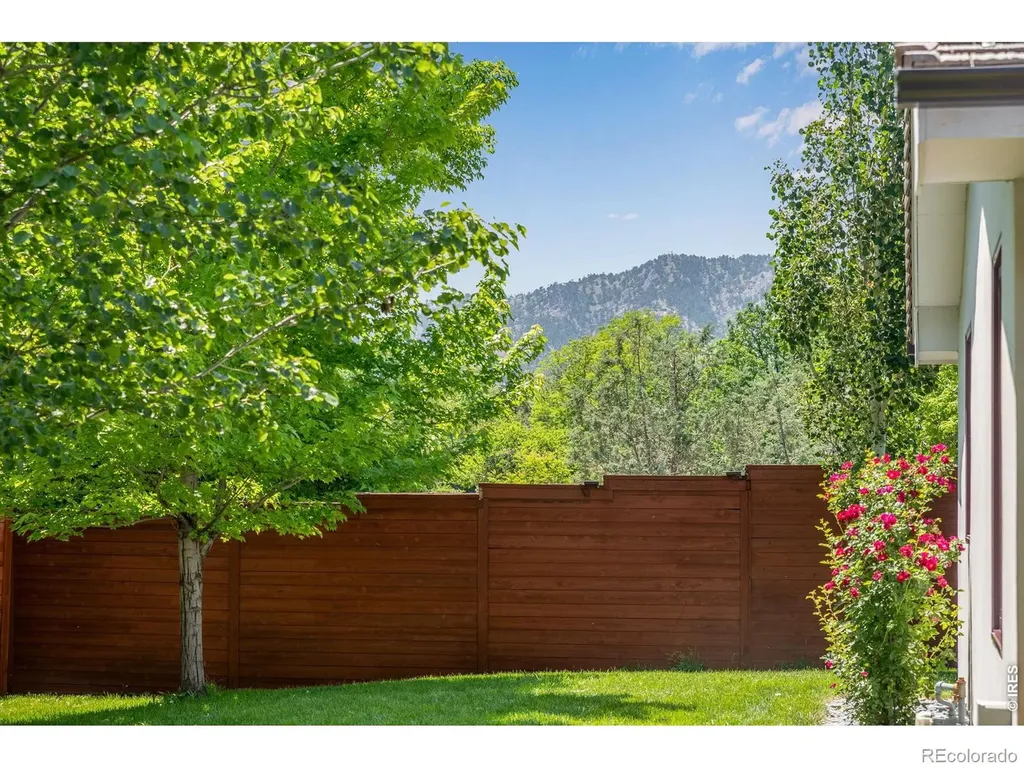 2610 Lloyd Circle Boulder CO 80304