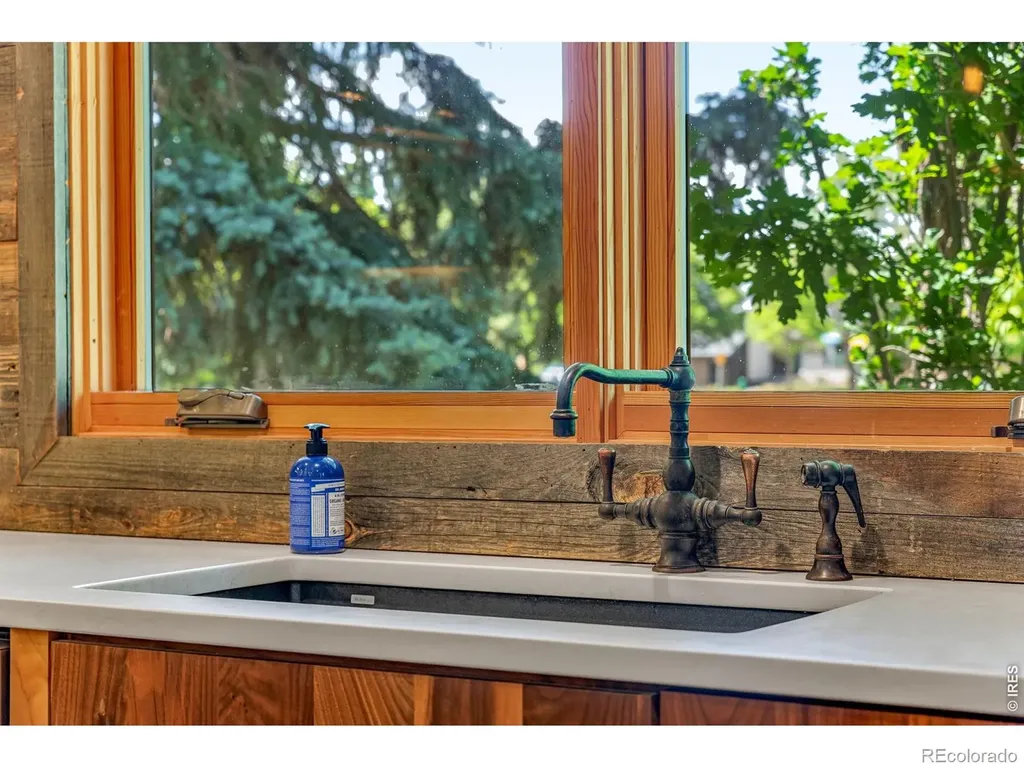2610 Lloyd Circle Boulder CO 80304