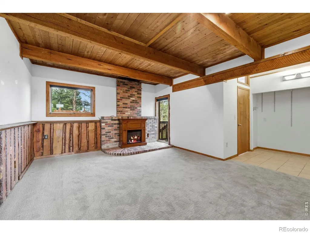 8238 Sugarloaf Road Boulder CO 80302