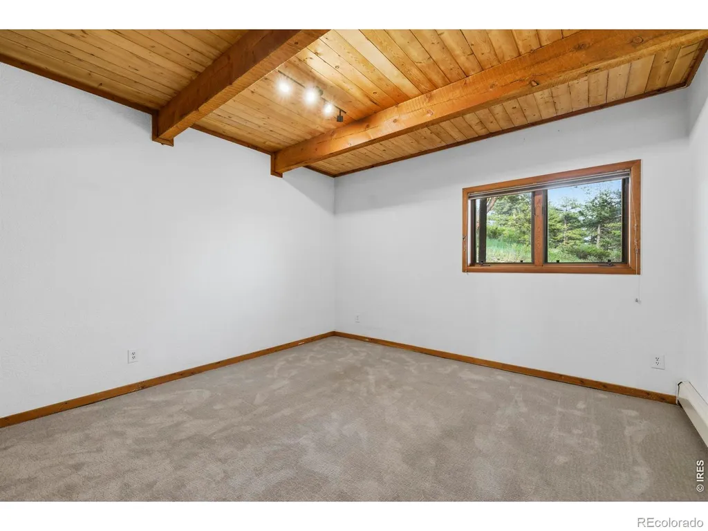 8238 Sugarloaf Road Boulder CO 80302