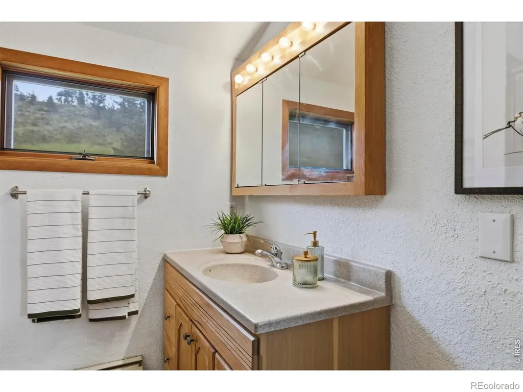 8238 Sugarloaf Road Boulder CO 80302
