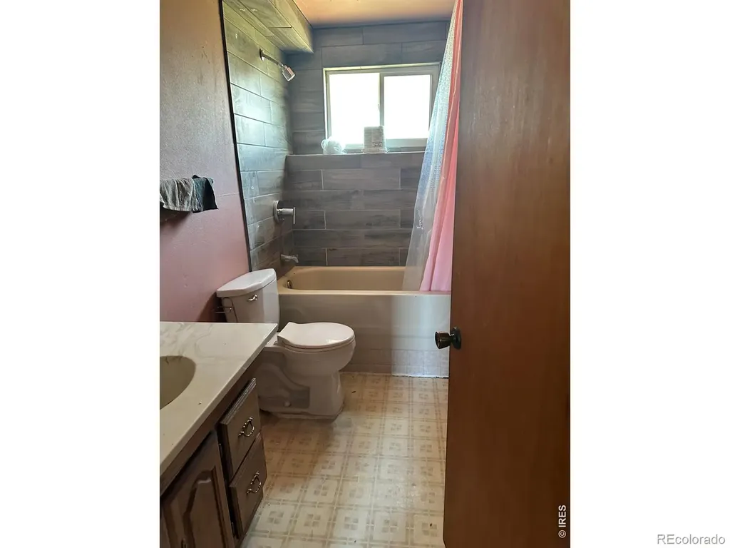 354 Pine Street La Salle CO 80645