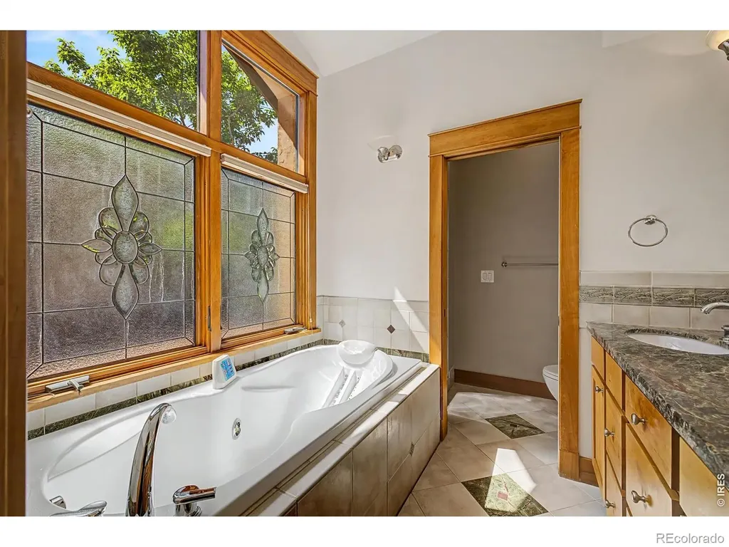 610 Streamside Lane Boulder CO 80302