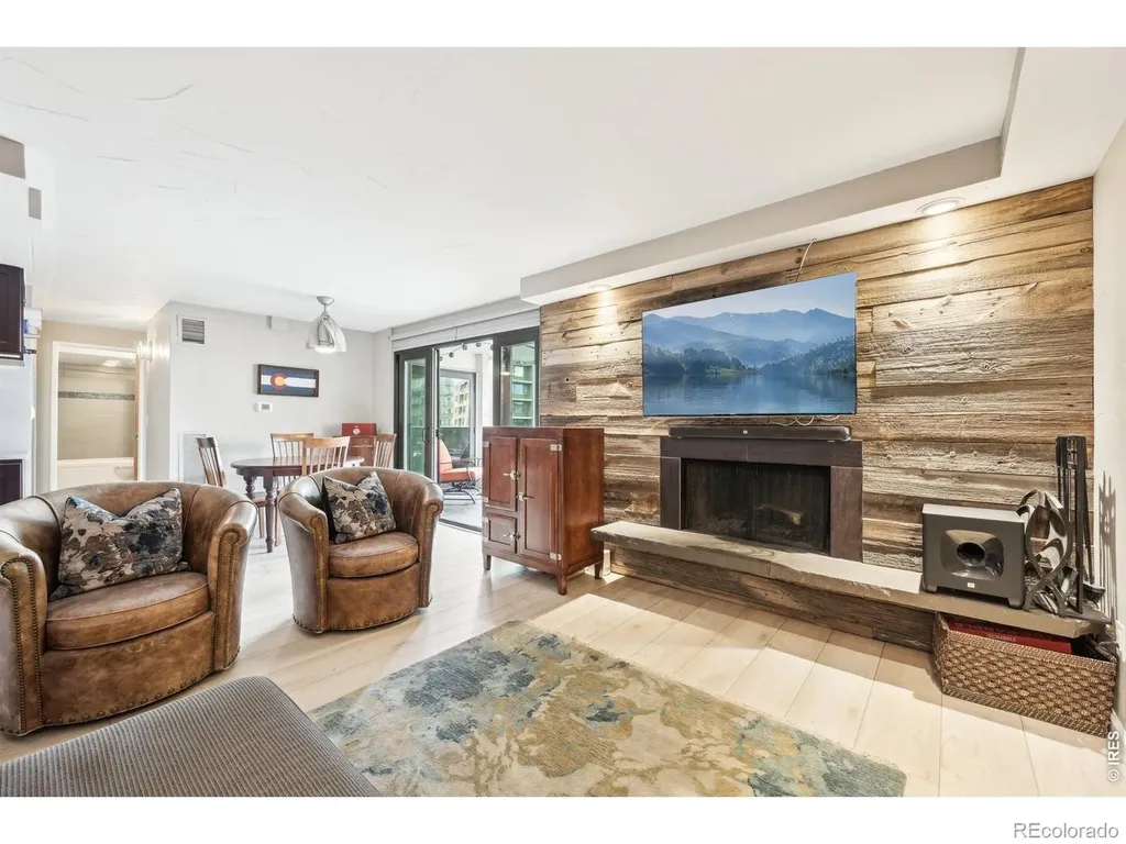 2 Adams Street Denver CO 80206