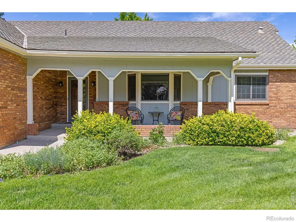 417 Westview Court Longmont CO 80504
