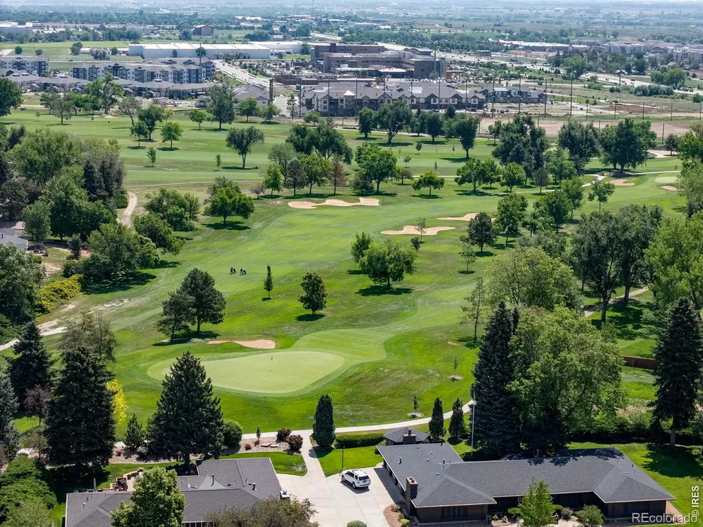 417 Westview Court Longmont CO 80504