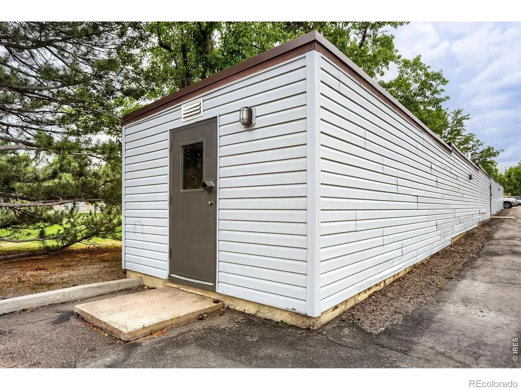 1611 Garfield Avenue Louisville CO 80027