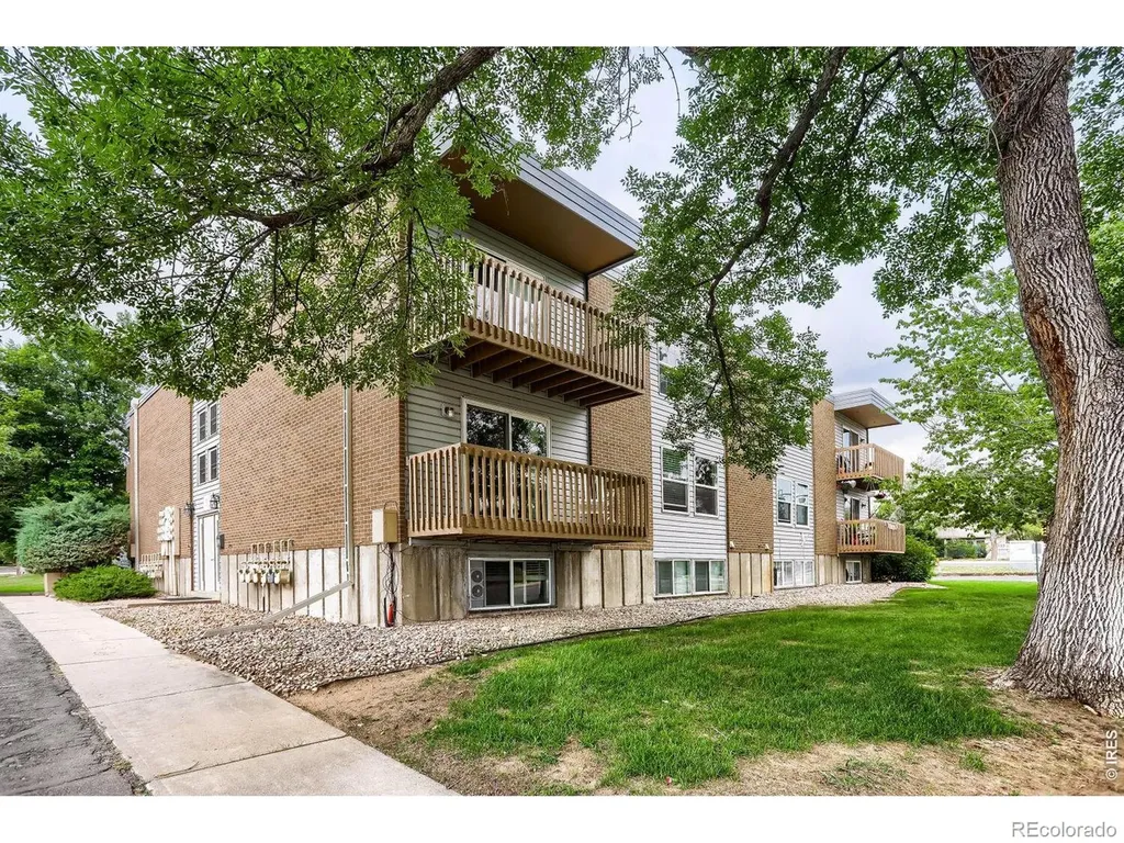 1611 Garfield Avenue Louisville CO 80027