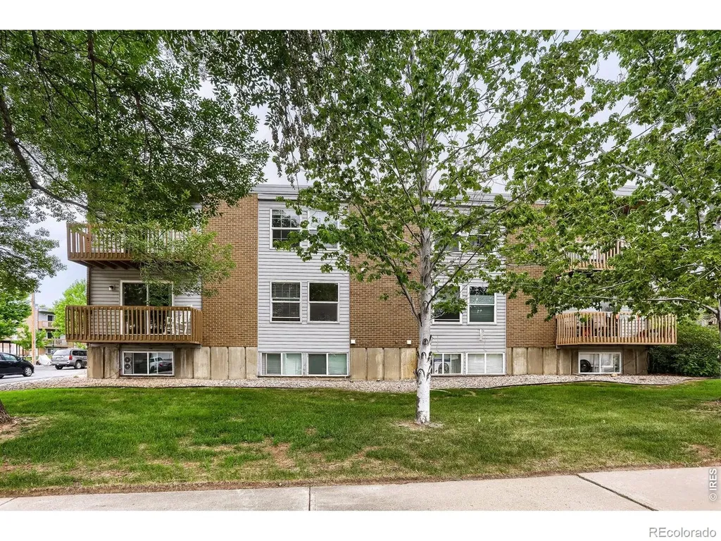 1611 Garfield Avenue Louisville CO 80027