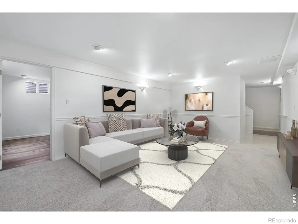 1636 S Vivian Street Longmont CO 80501