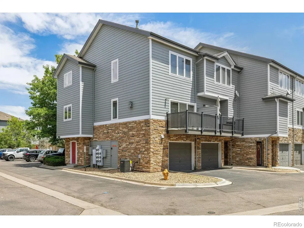 2761 W Riverwalk Circle Littleton CO 80123