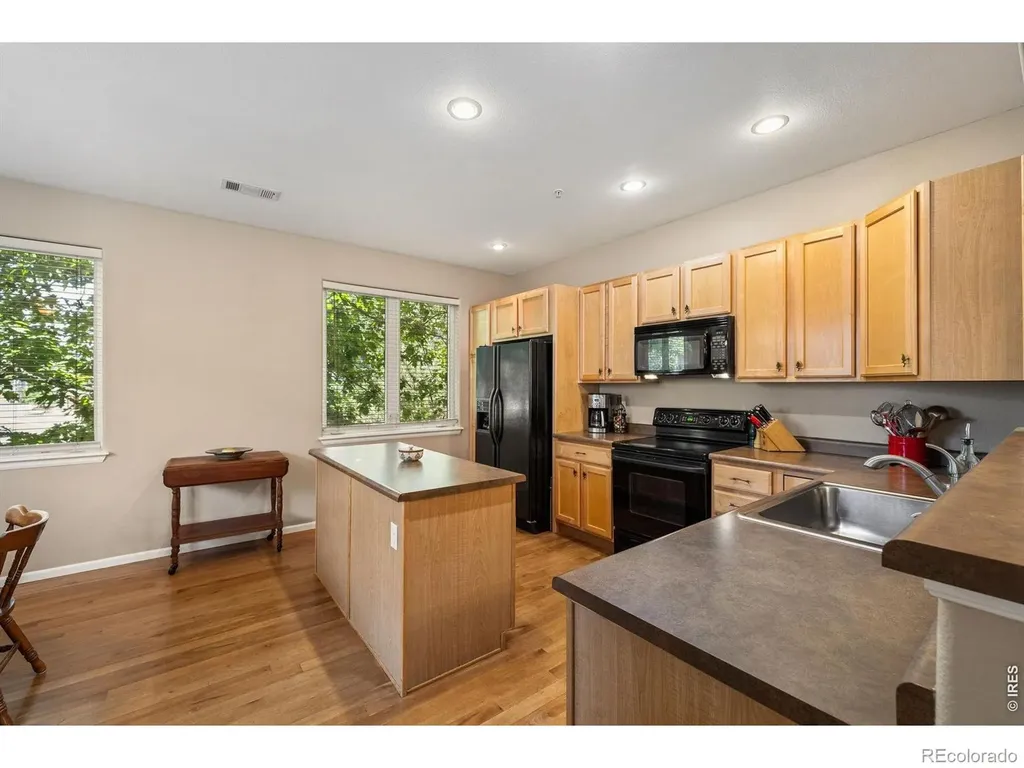 2761 W Riverwalk Circle Littleton CO 80123