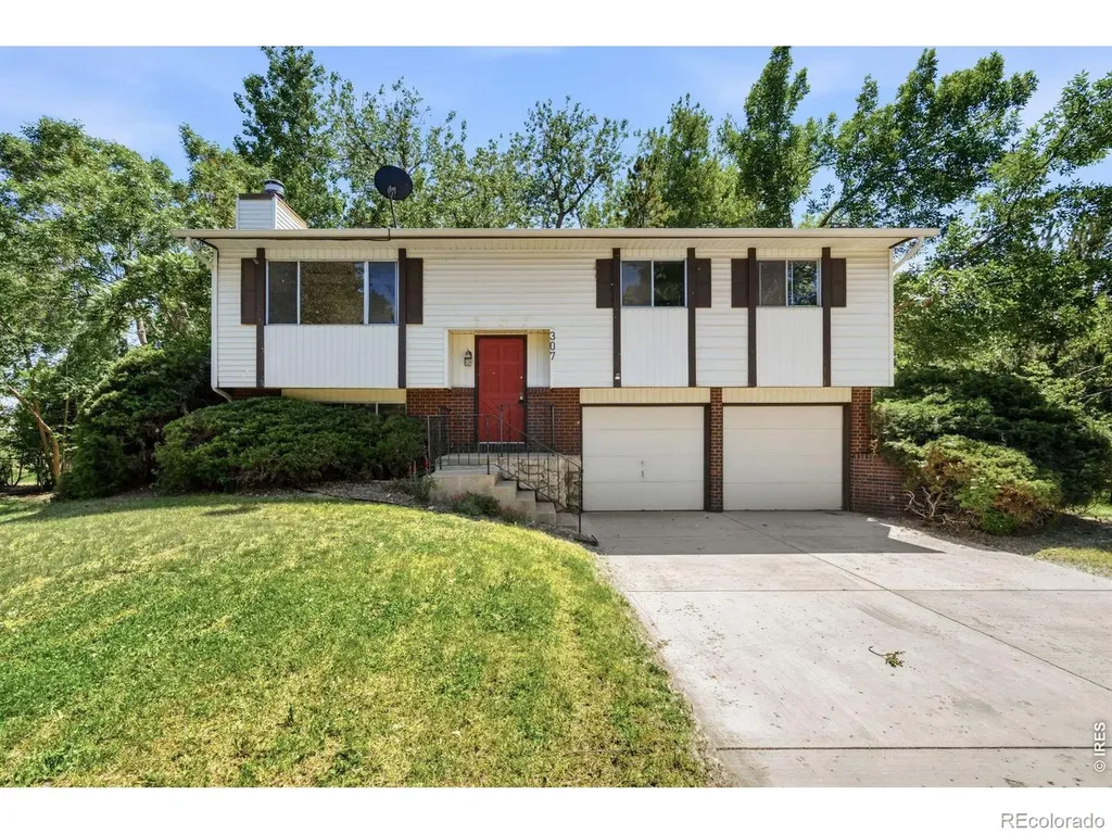 307 Bluebird Court Fort Collins CO 80526