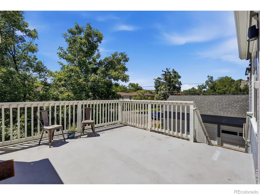 2205 Arapahoe Avenue Boulder CO 80302