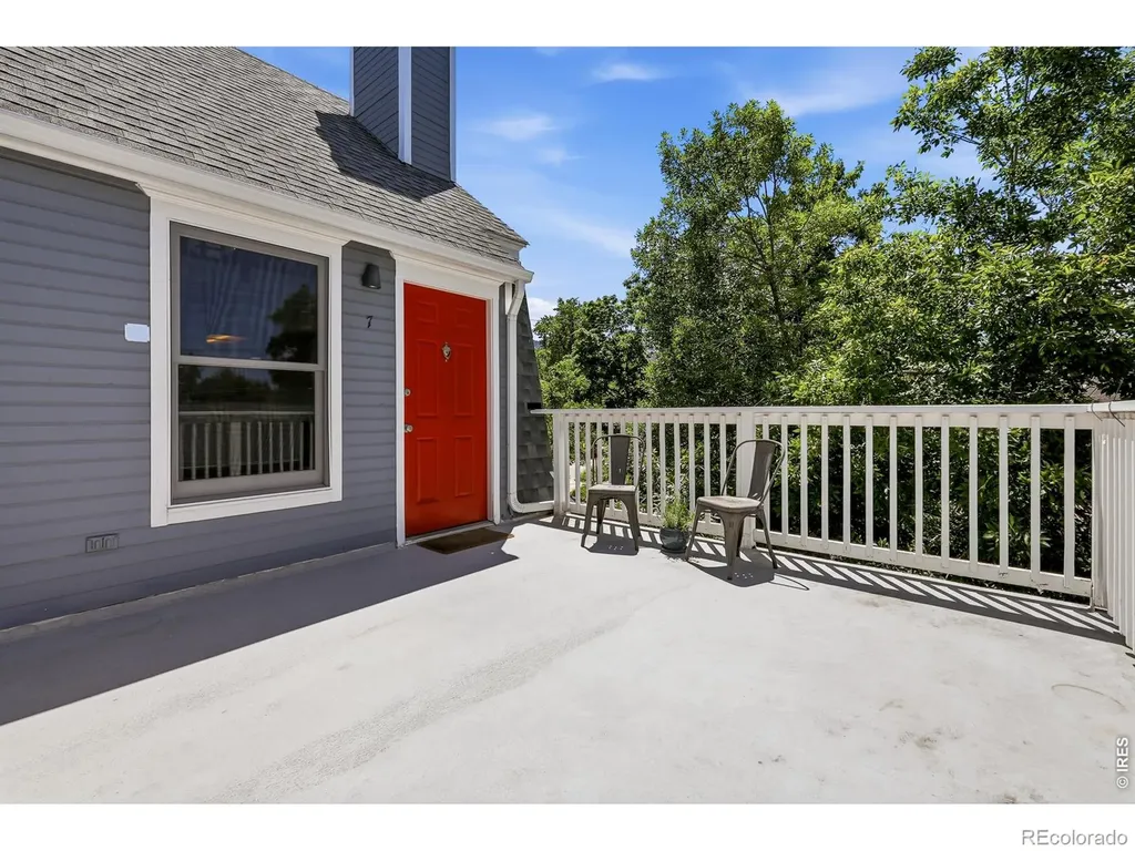 2205 Arapahoe Avenue Boulder CO 80302