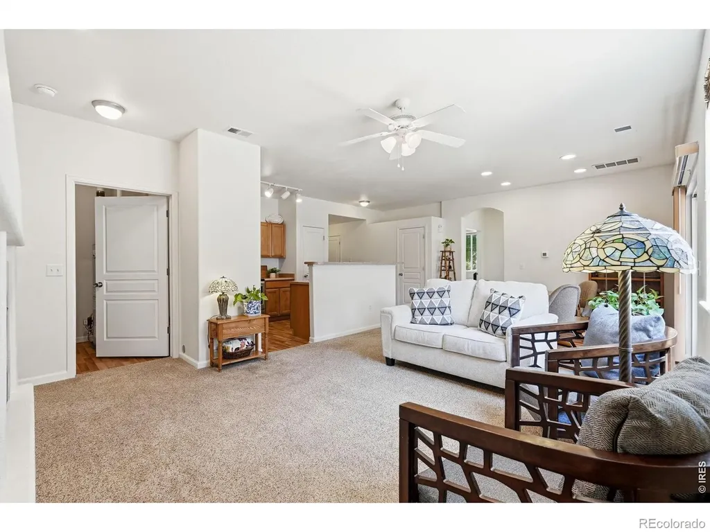 837 E 98th Avenue Thornton CO 80229