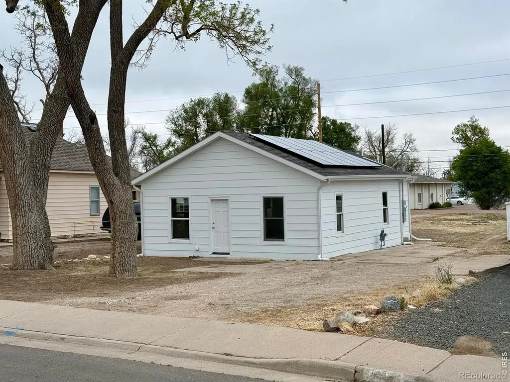 215 11th Street Greeley CO 80631