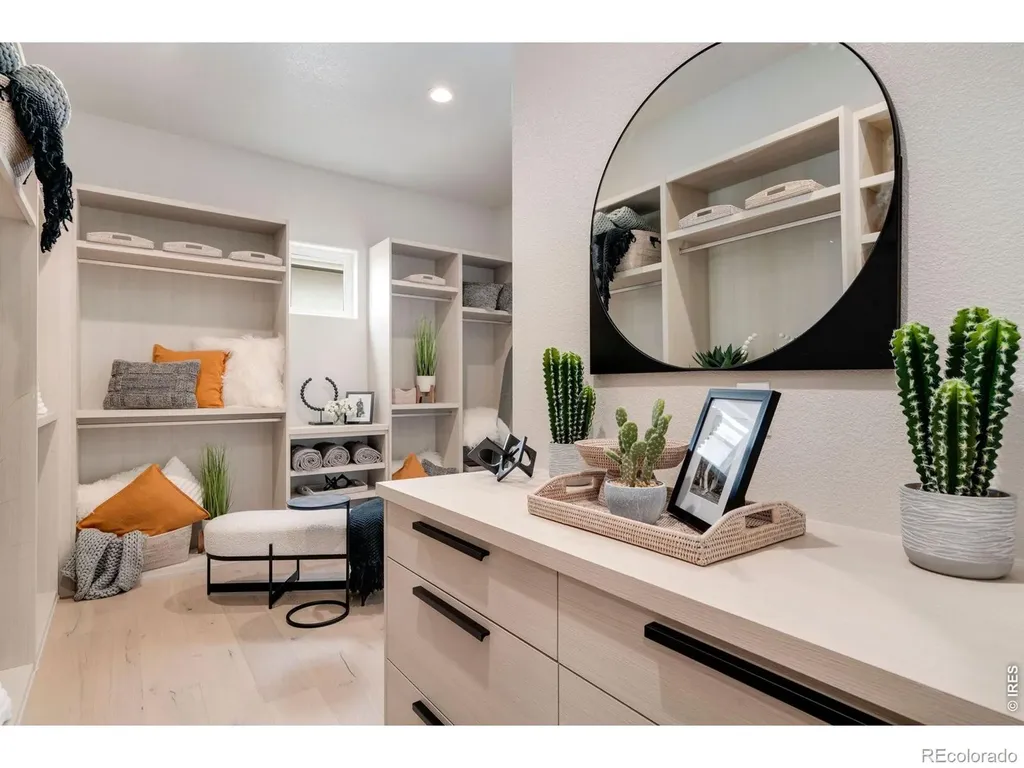 3632 N Buchanan Court Aurora CO 80019