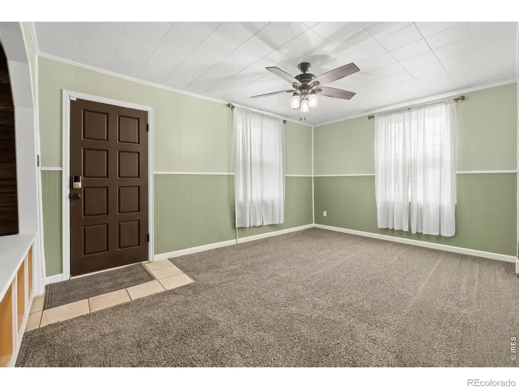 802 S 6th Avenue Sterling CO 80751