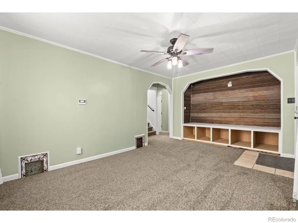 802 S 6th Avenue Sterling CO 80751
