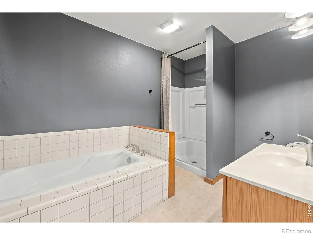 802 S 6th Avenue Sterling CO 80751
