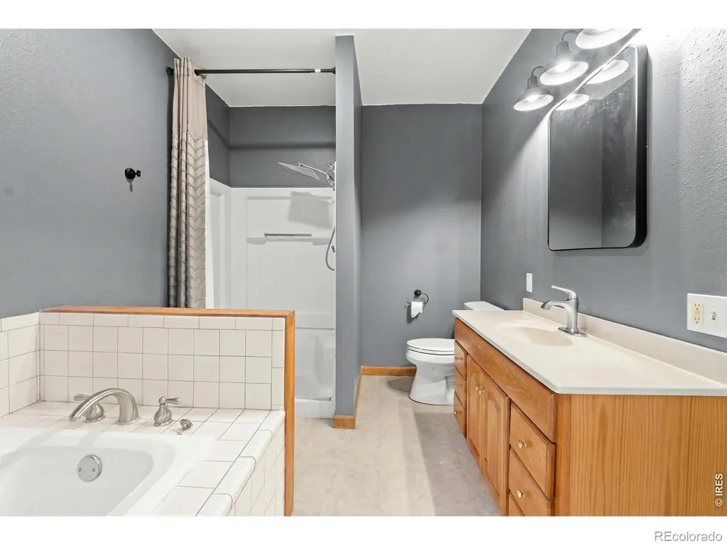 802 S 6th Avenue Sterling CO 80751