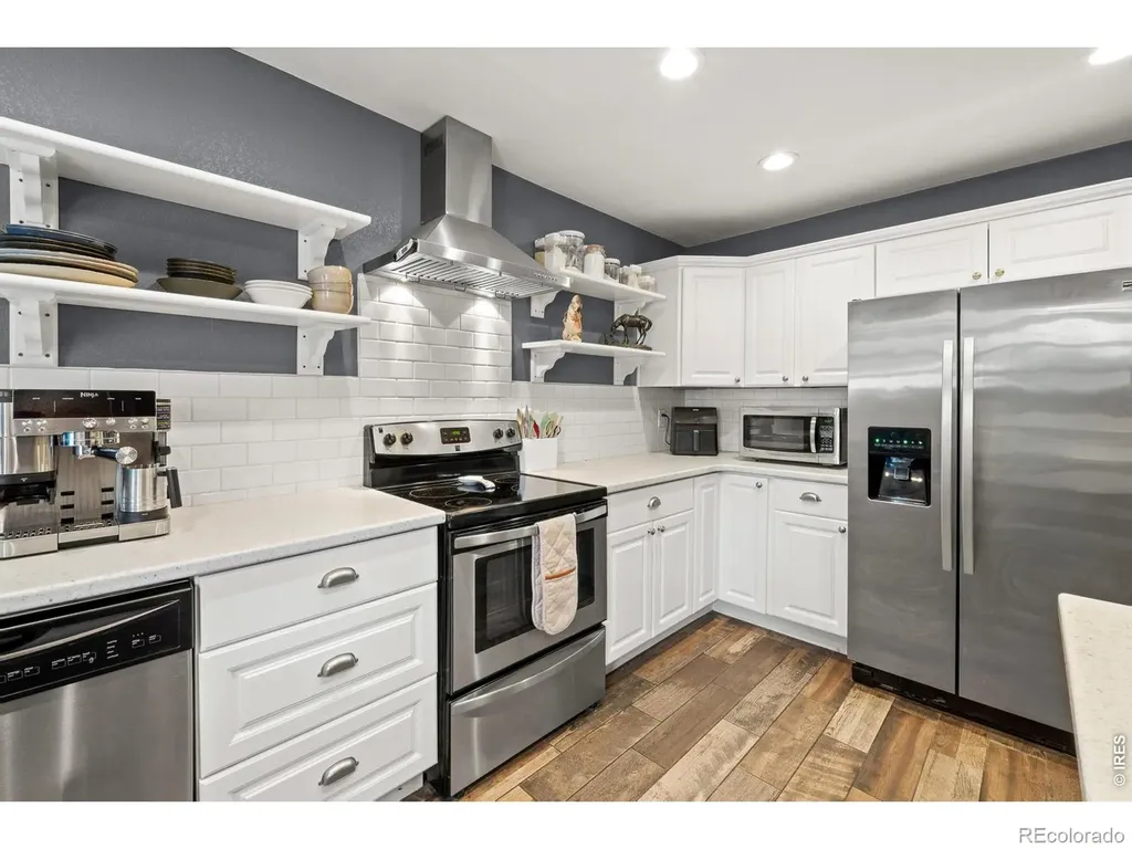 802 S 6th Avenue Sterling CO 80751
