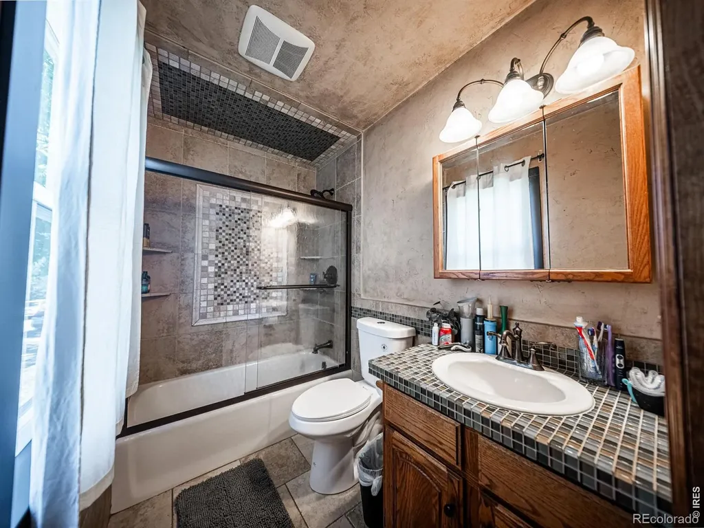 7110 W 11th St Road Greeley CO 80634
