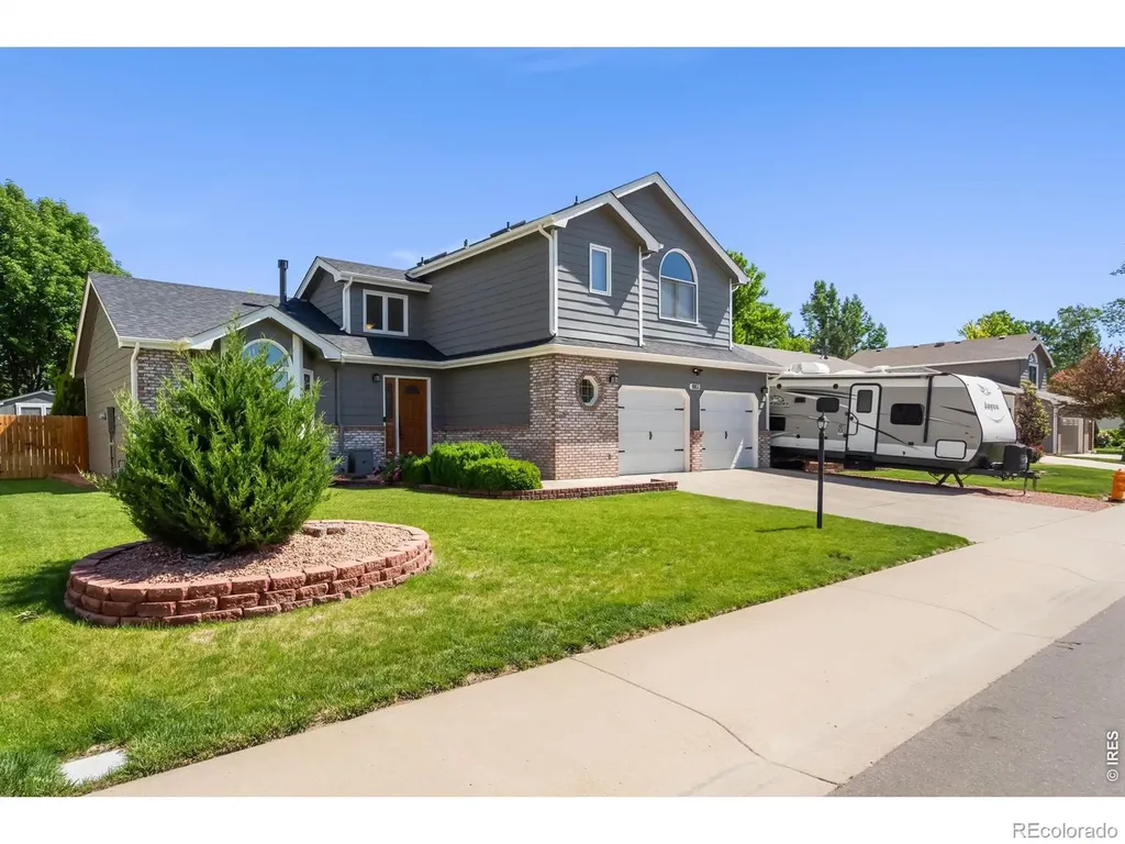 883 W 44th Street Loveland CO 80538
