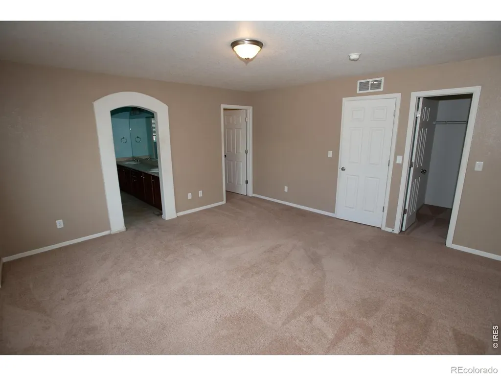 4698 Andes Way Denver CO 80249