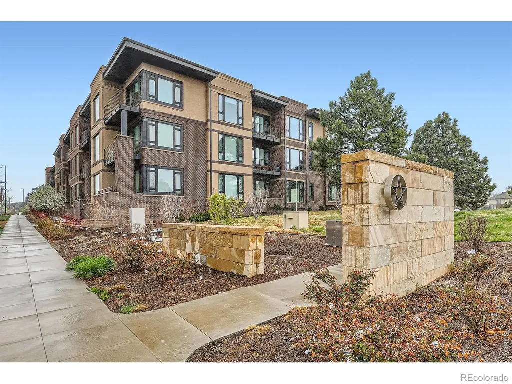 6618 E Lowry Boulevard Denver CO 80230