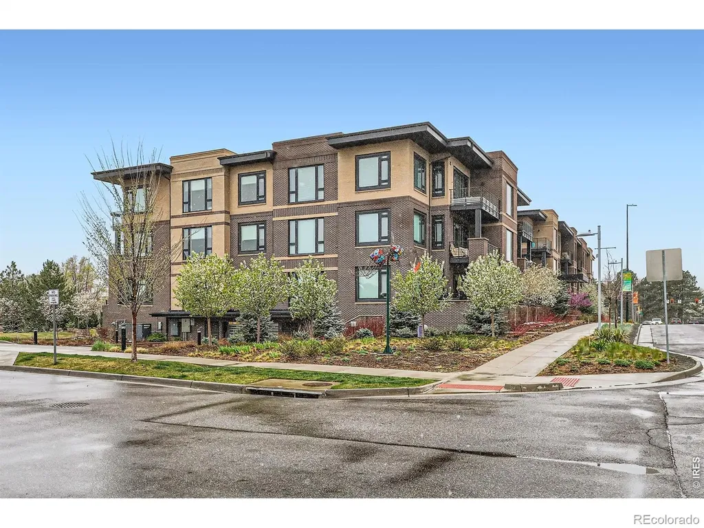 6618 E Lowry Boulevard Denver CO 80230