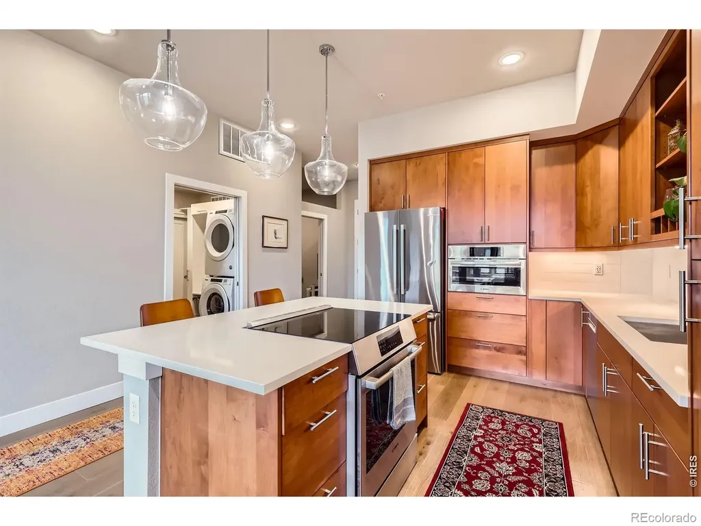 6618 E Lowry Boulevard Denver CO 80230