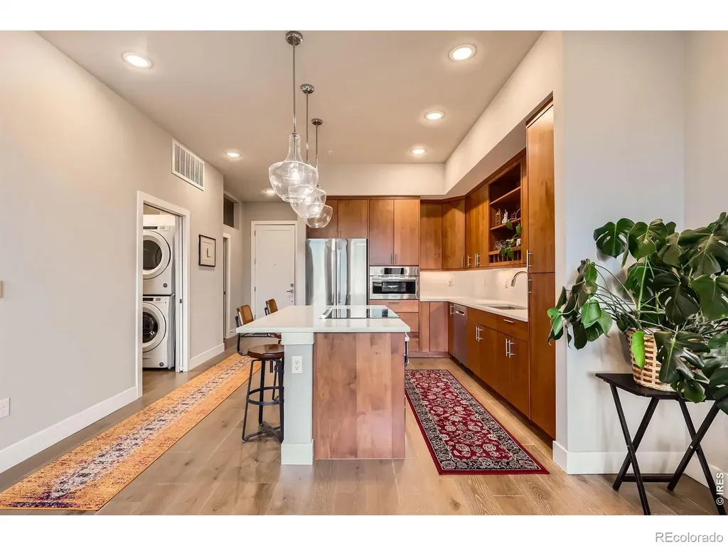 6618 E Lowry Boulevard Denver CO 80230