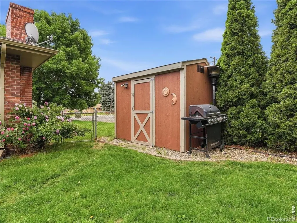 1805 Agate Court Loveland CO 80538