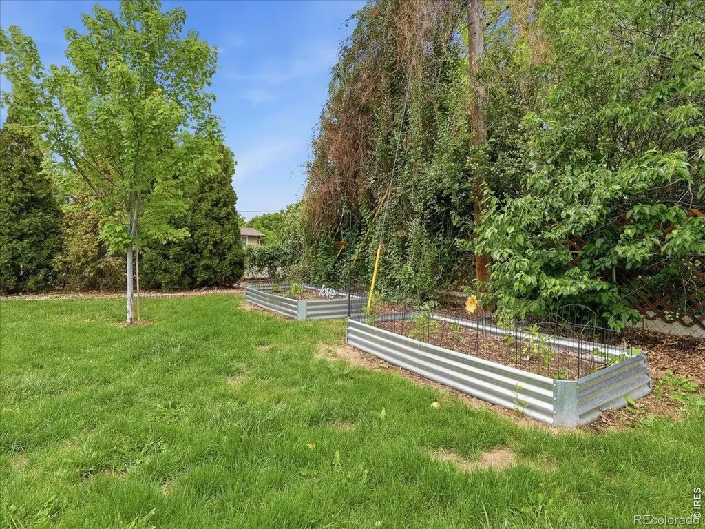1805 Agate Court Loveland CO 80538