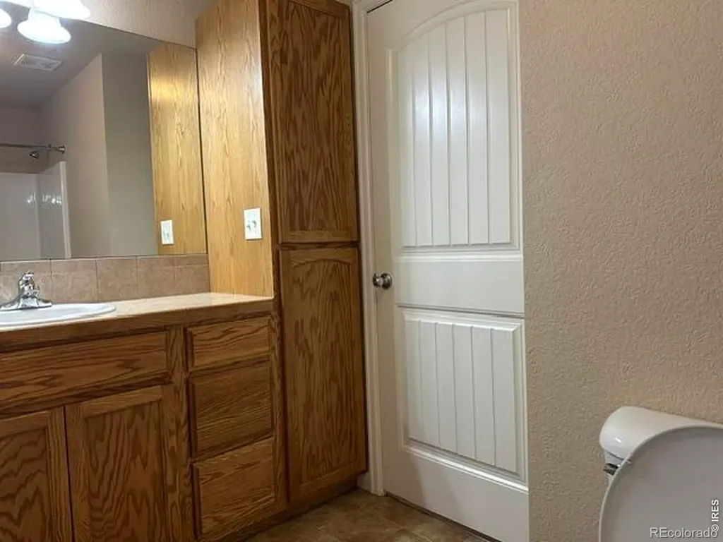 417 Settler Way Johnstown CO 80534