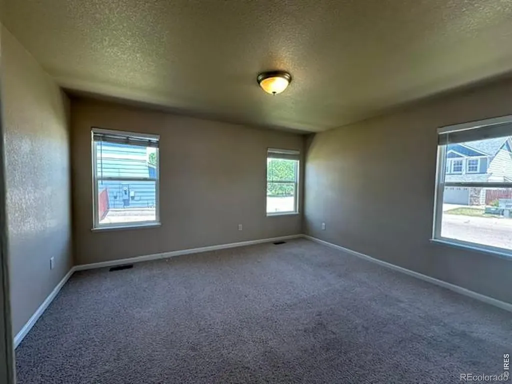 417 Settler Way Johnstown CO 80534