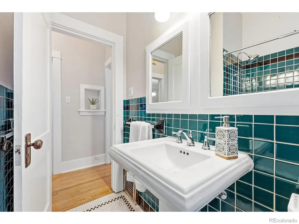 309 S High Street Denver CO 80209