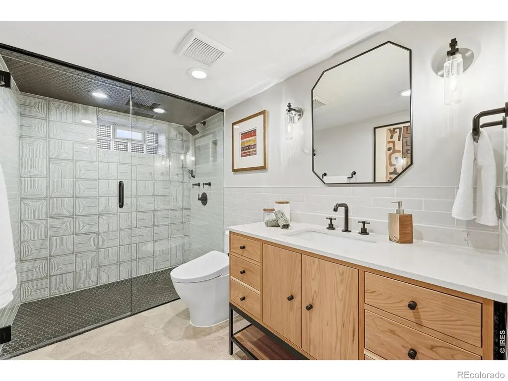 309 S High Street Denver CO 80209