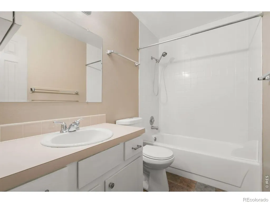 3200 Azalea Drive Fort Collins CO 80526