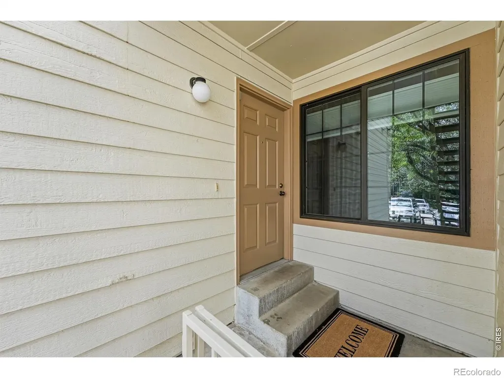 4827 White Rock 6-a Circle Boulder CO 80301