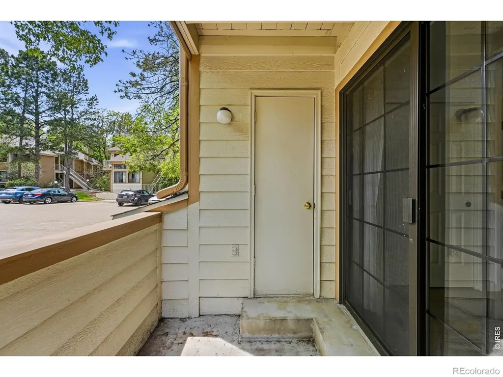 4827 White Rock 6-a Circle Boulder CO 80301