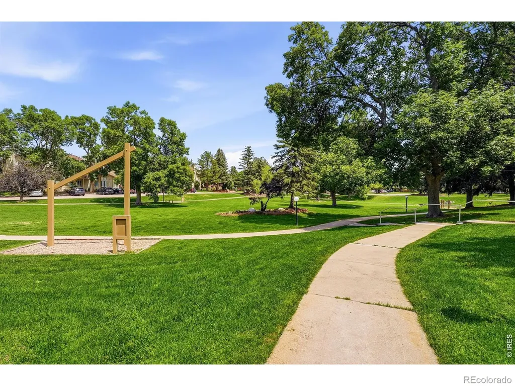 4827 White Rock 6-a Circle Boulder CO 80301
