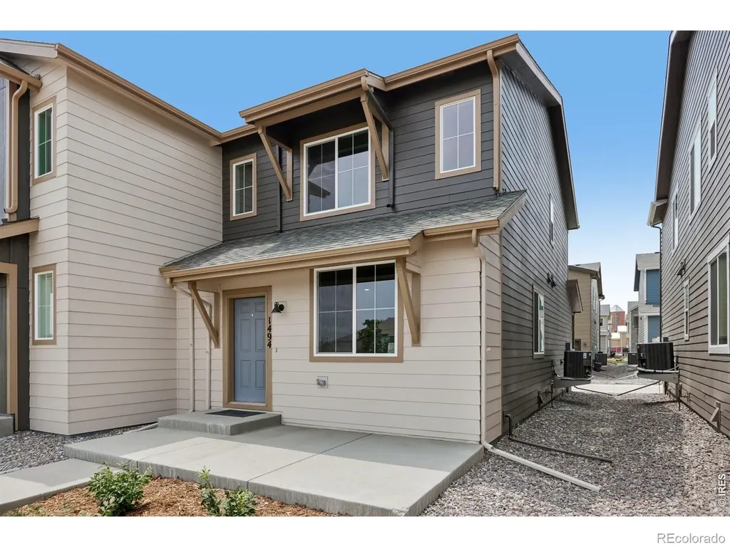 1494 Coral Place Longmont CO 80504