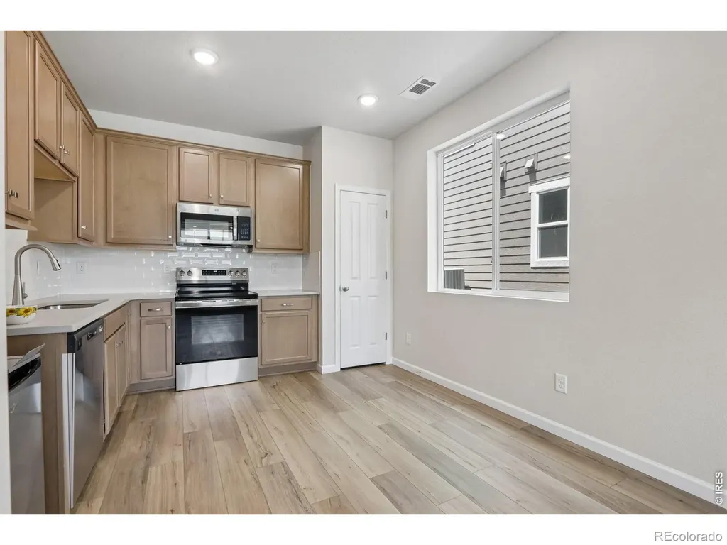 1494 Coral Place Longmont CO 80504